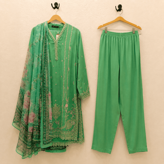 Kelly Green Embroidered 3 Piece Lawn Suit